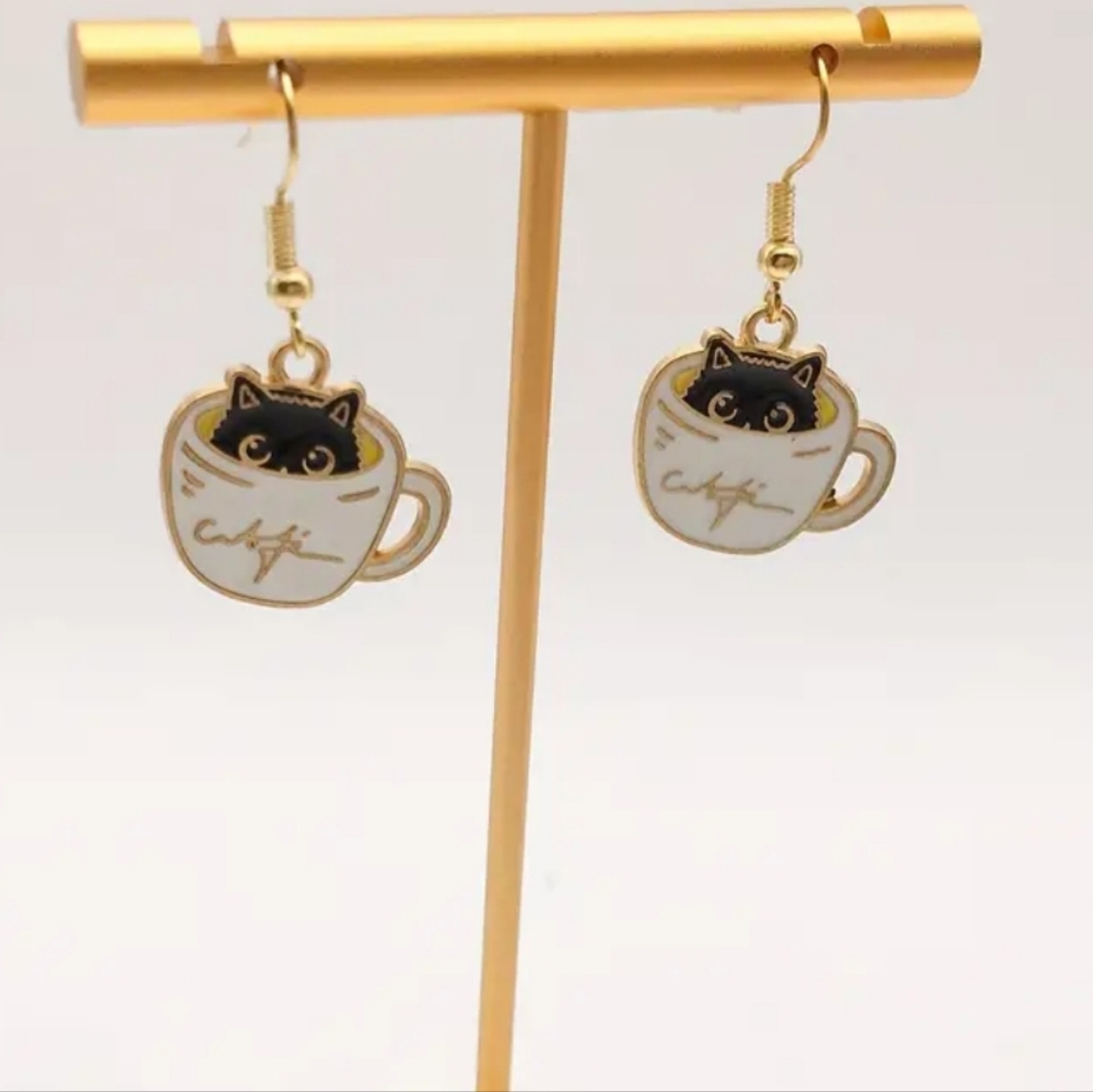 Kitty in coffee cup Dangle Earrings